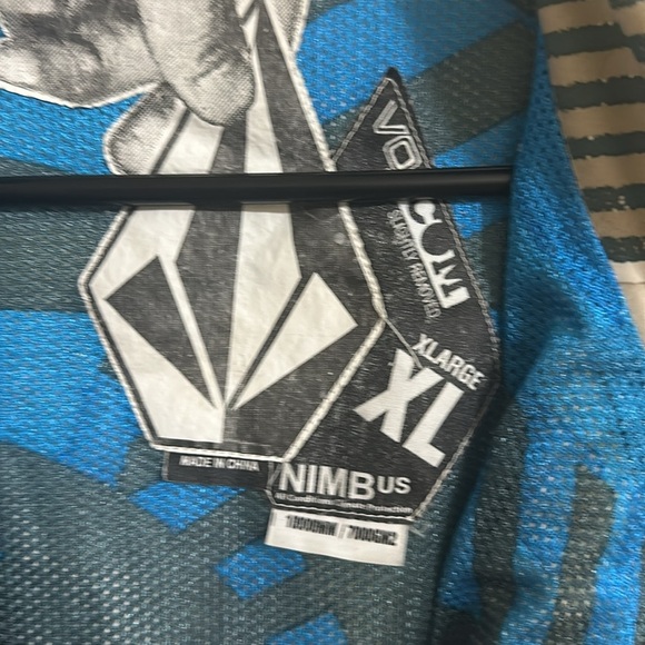 EUC Volcom Nimbus All Conditions Climate Protection Winter Jacket - Picture 2 of 8